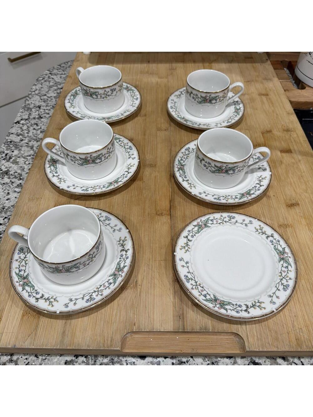 VTG 11 Farberware Wellesley 486 set of 5 cups 6 saucers fine china *